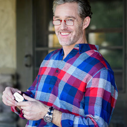 🔥Slim Folding Keychain Reading Glasses - Clips Anywhere, Reads Anytime🔑